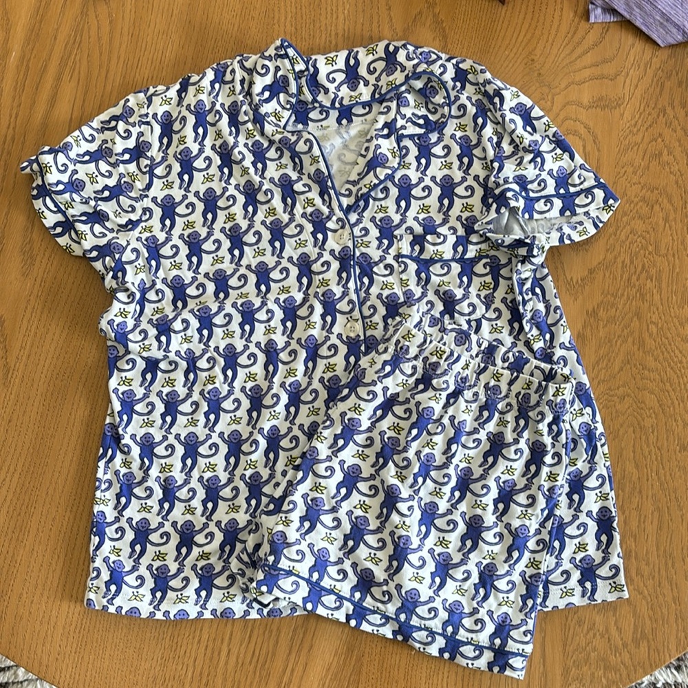 Roller Rabbit Woman’s Lovely Monkey Polo Pajama set. Medium + Dark Purple Color